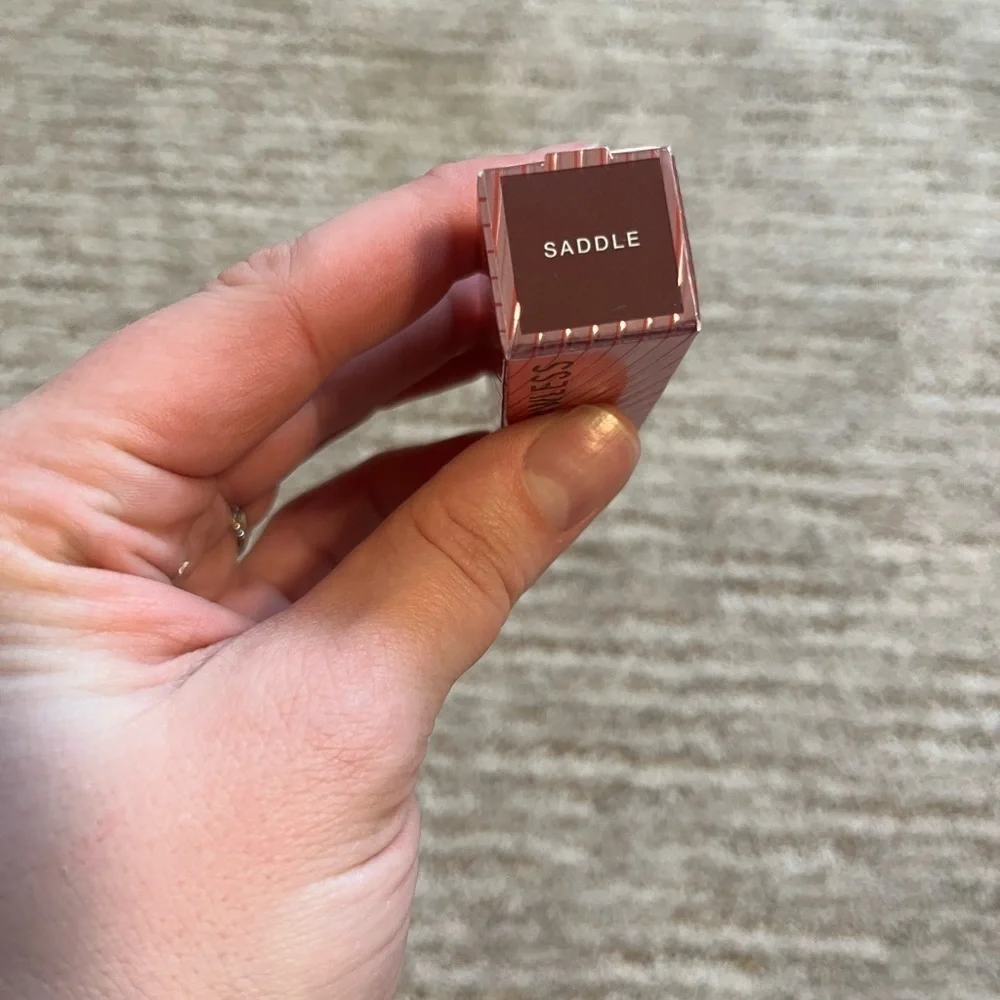 LAWLESS satin luxe classic cream lipstick
